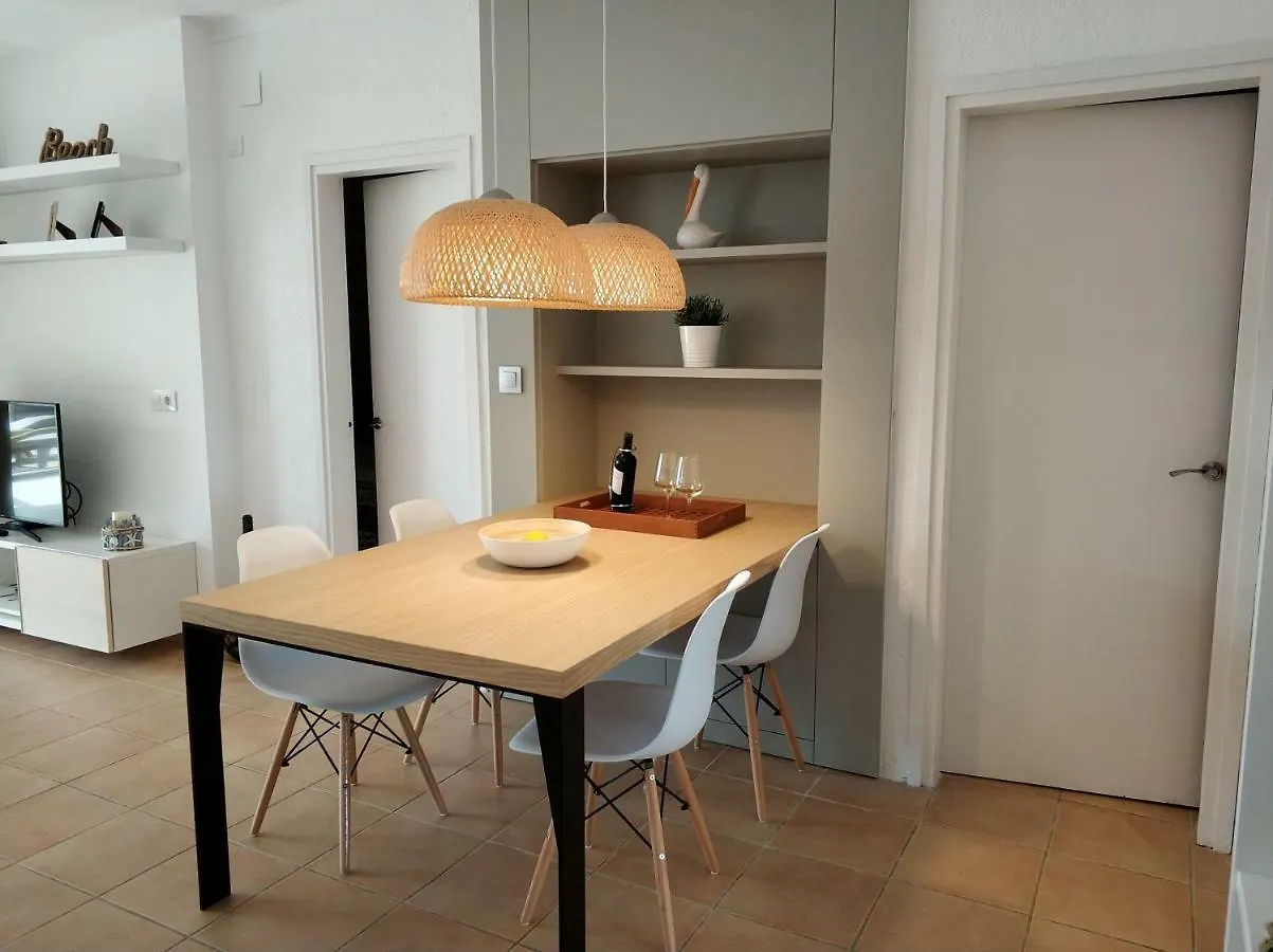 Apartment New Madrague Beach Roses